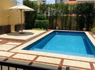 pz5qjnm2owjimgi4yzm3zjzi_md · Casa de Luxo, com 562,80m². 4/4, dependência, piscina, 3 garagens - Itaigara