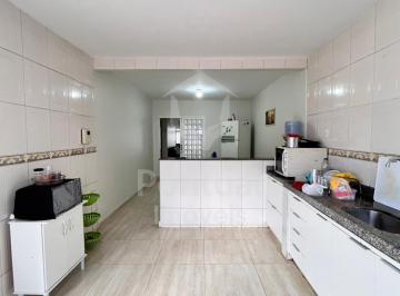 Casa · 220m² · 3 Quartos · 3 Vagas · Casa à venda, com 3 quartos sendo 1 suíte, Jaraguá, UBERLANDIA - MG