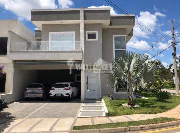 Casa · 259m² · 3 Quartos · 4 Vagas · Lindo Sobrado Villa do Bosque