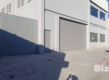 9b5fdc7bd58831af8611a6977b06afbf4afde940 · Aluga-se um Maravilhoso galpão de 1100 metros na Vila Rami