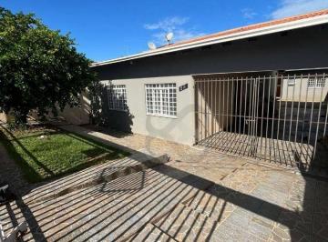 8b6abf0e03d8cd51370d2bd2a8badca1fac01f17 · Casa com 4 dormitórios para alugar, 135 m² por R$ 3.300,01/mês - Bandeirantes - Londrina/PR