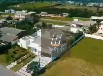021db86177b834b16143dacd3140fda71da36f56 · Casa á venda, 863 m Terreno e 223 m de área construída, 3 dormitórios suíte, piscina, 6 vagas de gar