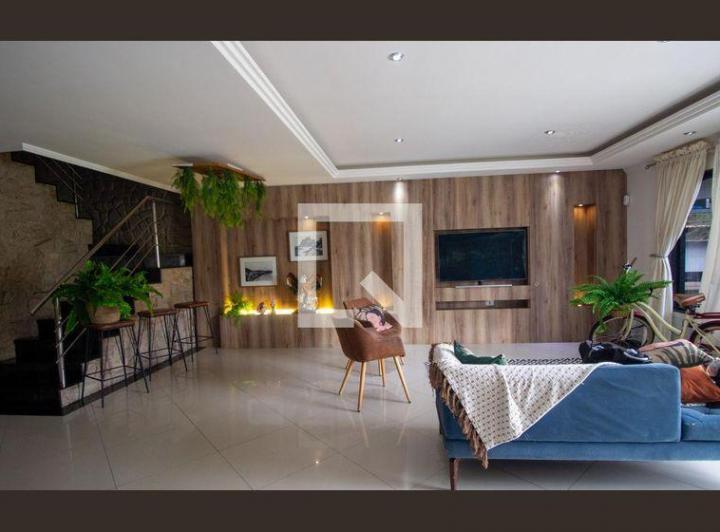 Foto do imóvel - Toda planejada com ar condicionado em todos os cômodos, duas hidromassagem, piscina sistema.