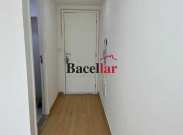 Comercial · 29m² · 1 Vaga · Sala comercial com vaga próximo de Metrô