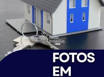 Casa · 742m² · 5 Quartos · 3 Vagas · Casa Exclusiva na QI 11 do Lago Sul | Ponta de Quadra em Localização Privilegiada