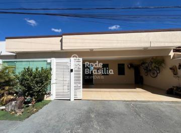 Casa · 250m² · 3 Quartos · 2 Vagas · Oportunidade imperdível no Condomínio Jardim Europa II