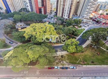 Apartamento · 178m² · 4 Quartos · 3 Vagas · Apartamento à venda - em Batel
