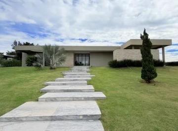 Casa · 618m² · 6 Quartos · 7 Vagas · Casa com 6 suítes à venda, 618 m² por R$ 8.900.000 - Condomínio Terras de São Jo