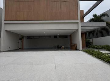 Casa · 418m² · 4 Quartos · 6 Vagas · Sobrado com 4 dormitórios à venda, 417m² por R$ 4.350.000,00 - Condomínio Alphav