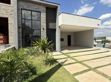 Casa · 195m² · 3 Quartos · 4 Vagas · Casa com 3 dormitórios à venda, 195 m por R$1.490.000,00 - Condomínio Jardim Pie