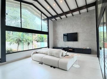 Casa · 1361m² · 8 Quartos · 3 Vagas · Casa com 8 dormitórios à venda, 1361 m² por R$ 4.200.000 - Condomínio Portal da