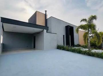 Casa · 576m² · 3 Quartos · 6 Vagas · Sobrado com 3 dormitórios à venda, 576 m² por R$ 3.600.000,00 - Condomínio Villa