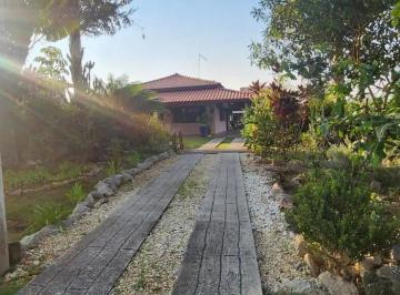 Rural · 292ha · 4 Quartos · 14 Vagas · Chácara com 4 dormitórios à venda, 904 m² por R$ 950.000,00 - Condomínio Village