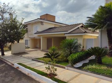 Casa · 347m² · 3 Quartos · 6 Vagas · Sobrado com 3 dormitórios à venda, 347 m² por R$ 1.400.000 - Condomínio Lago da