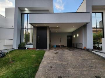 Casa · 174m² · 3 Quartos · 4 Vagas · Casa com 3 dormitórios à venda, 174 m² por R$1.290.000,00 - Condomínio Villagio
