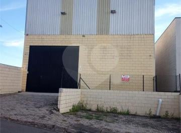 Comercial · 200m² · 4 Vagas · Galpão à venda em Vista alegre - SP