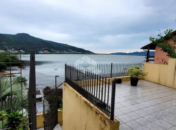 Casa · 105m² · 5 Quartos · Casa em terreno de 1.850m² no Saco dos Limões com Vista para Mar - Excelente para Investidor!