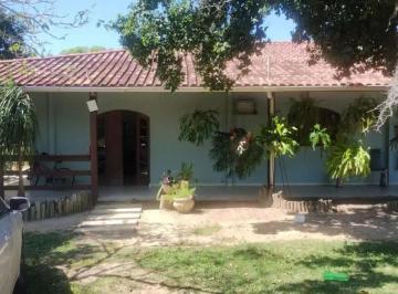 Rural de 2 quartos, Cotia · Rurais com 2 Quartos e 110 m² à Venda em Jardim Sandra