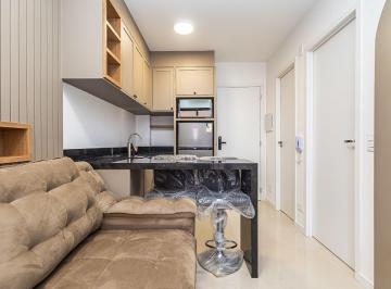 3f9107a0123e426e81a8e08ebf8ba84494d698e1 · Apartamento com 1 dormitório para alugar, 29 m² por R$ 2.500/mês - Centro - Curitiba/PR