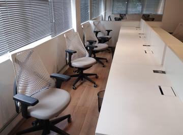 Comercial · 100m² · 1 Vaga · Sala comercial na Rua Jesuíno Arruda, N. 797 - Cj. 22 • 100 m²