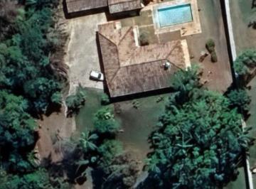 jfofcic2ytbkzdy1mzgzymji_md · Exclusividade e Amplo Espaço no Condomínio Vale do Sol – Botucatu/SP