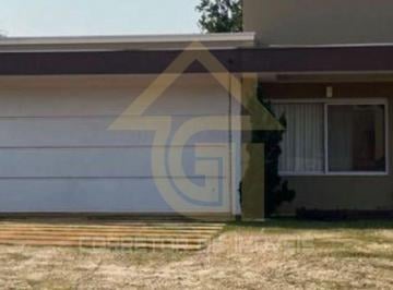 k16dnxe2n2jkzwjkyzc3odhh_md · Casa á venda em condomínio fechado!