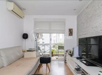 1 · Excelente localização, apartamento com 68 m², 3 quartos sendo 1 suíte e 2 vagas, à venda em Moema Pá