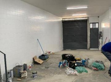 Comercial de 4 quartos, São Paulo · PRÉDIO COMERCIAL, REFORMADO - A POUCOS METROS DA PONTE ANHANGUERA
