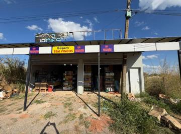 Comercial , Gama · Loja ponte alta norte, casa grande, 100m² construído com banheiro,lote 100m², alugado por R$1.000