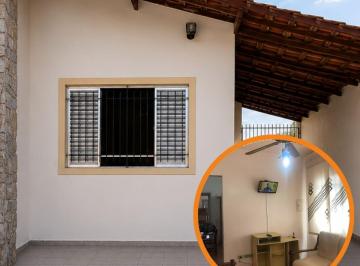 Casa de 2 quartos, Mongaguá · CASA TERREA 2 DORMITORIOS LADO PRAIA FINANCIAMENTO MONGAGUA
