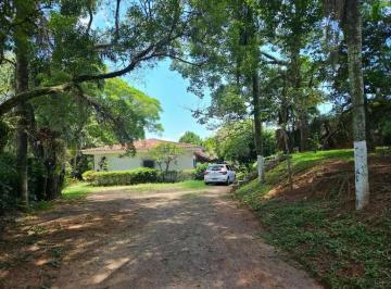Rural de 3 quartos, Atibaia · Chácara para venda 3 Dormitórios, Piscina e 3.400m² de Terreno no Bairro 3 Pistas