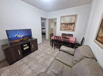 Apartamento de 2 quartos, Santos · Apartamento á venda mobiliado, Quadra da Praia com 2 Quartos Bairro Ponta da Praia.