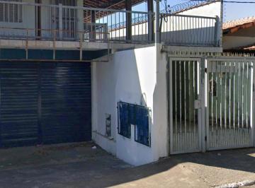 Casa de 3 quartos, Baldim · Casa em Baldim , com loja comercial . Lote 1000mt acesso 2 ruas.
