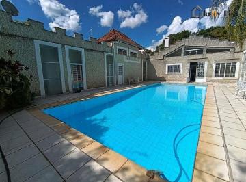 053734e8c6be99b338761522fd590f80eb46cf8e · Chácara em Pinhalzinho com 03 casas, piscina, pomar escritura consulte!