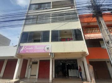 Apartamento de 2 quartos, Brasília · APARTAMENTO 50M² – POLO DE MODAS RUA 12 FUNDO SUP ADEGA