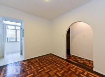 Descubra este encantador studio disponível para compra em Copacabana, uma das lo · Apartamento à Venda - Copacabana, 1 Quarto, 50 m2