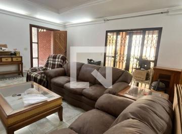 Casa · 280m² · 3 Quartos · 4 Vagas · Casa à Venda - Centro, 3 Quartos, 280 m2