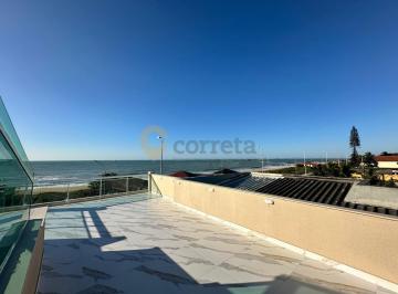 Casa · 90m² · 2 Quartos · 1 Vaga · Casa à venda em Costazul, Rio das Ostras: 90m², 2 dormitórios, 1 banheiro e ó...