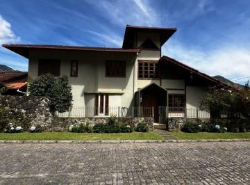 Casa · 222m² · 3 Quartos · 3 Vagas · Casa em Condomínio fechado - Cascatinha - Nova Friburgo