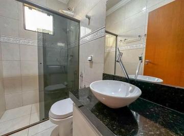 Casa de 3 quartos, Barueri · Casa maravilhosa em Barueri com 3 quartos e 110000 m² à venda em Jardim Itaquiti
