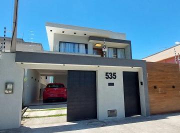 Casa · 223m² · 4 Quartos · 2 Vagas · Casa em Rio das Ostras