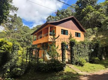 Casa · 223m² · 4 Quartos · Casa em Debossan  -  Nova Friburgo