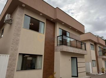 Casa · 160m² · 3 Quartos · 2 Vagas · Casa de Condomínio em Braunes  -  Nova Friburgo