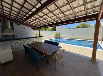 Casa de 3 quartos, Florianópolis · Casa com 3 quartos, no Campeche Florianopolis SC