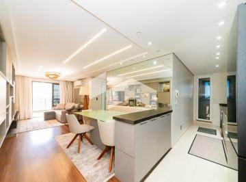 1 · Apartamento com 76 m², 2 quartos sendo 1 suíte para alugar no bairro Centro.