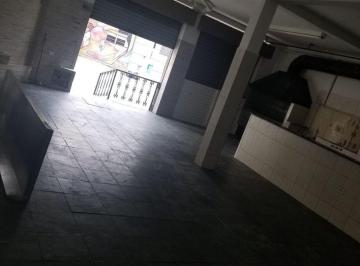 Comercial , São Paulo · Excelente Salão Comercial de 145m² – Amplo Espaço, 2 Banheiros e IPTU Incluso!