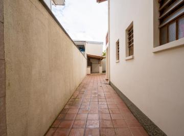 IMG_20260611_185120_000.jpeg · Imperdível sobrado para venda em Vila Santo Antônio com 6 quartos, sendo 1 suíte, 236m² - remaxempir
