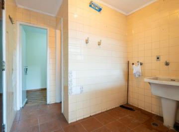 IMG_20260702_061455_000.jpeg · Espetacular sobrado para venda em Vila Santo Antônio com 6 quartos, sendo 1 suíte, 236m² - remaxempi