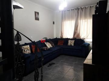 Casa · 225m² · 3 Quartos · 2 Vagas · Sobrado em Assunção