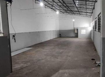 Comercial · 525m² · 2 Vagas · Galpão para Alugar em Diadema/SP com 525m² no Bairro Serraria